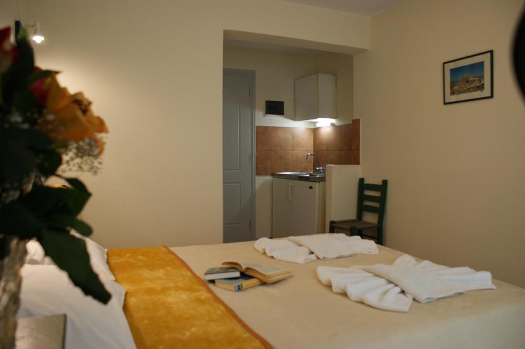Jason Studios & Apartments Naxos City Room photo