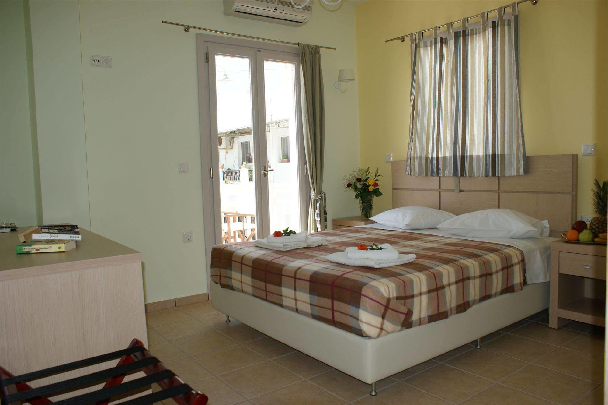Jason Studios & Apartments Naxos City Exterior photo